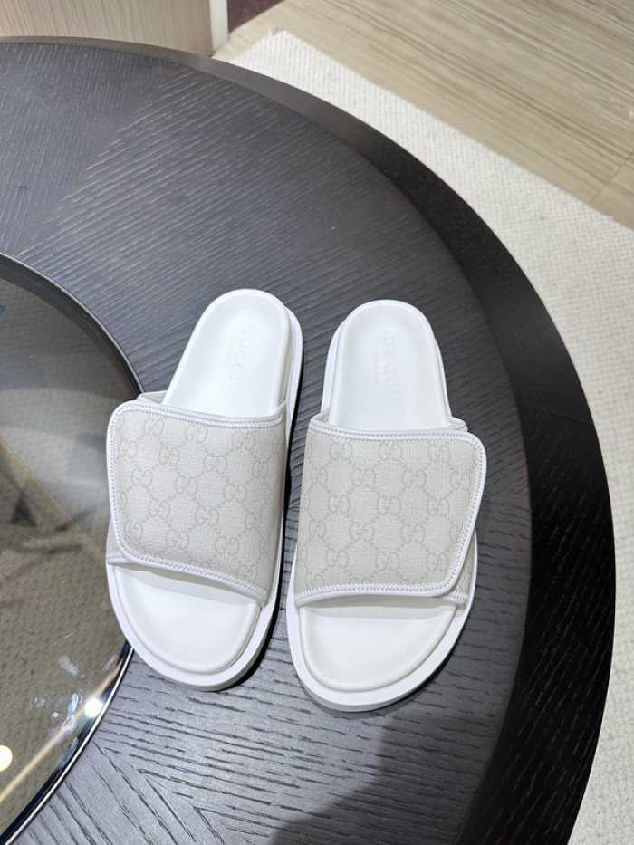 g*u*i sandals d06661