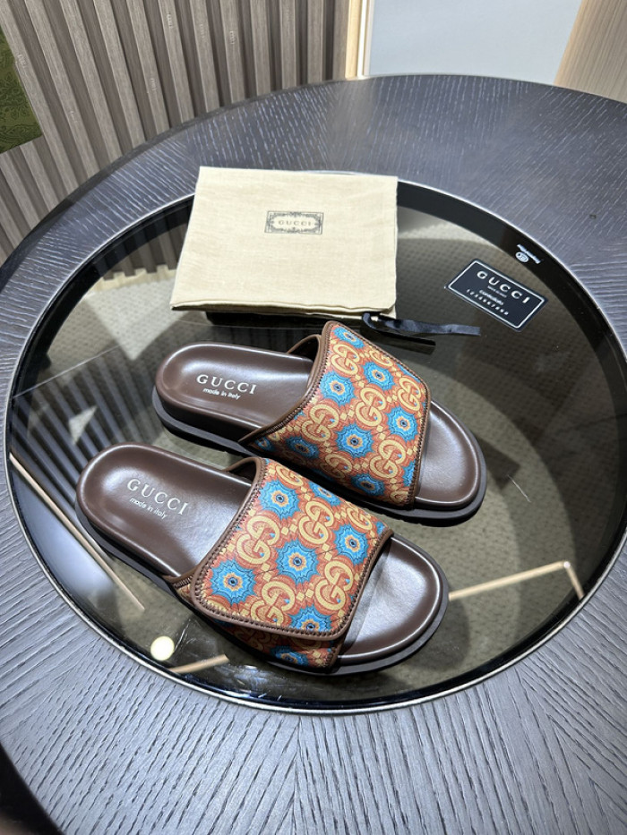 g*u*i sandals d06663
