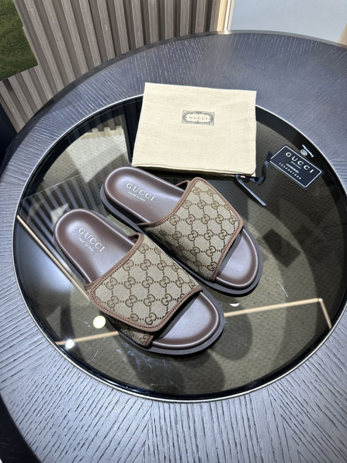 g*u*i sandals d06665