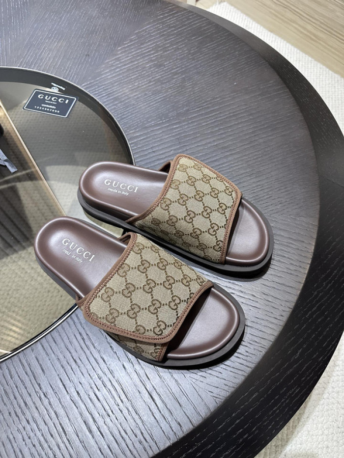 g*u*i sandals d06665