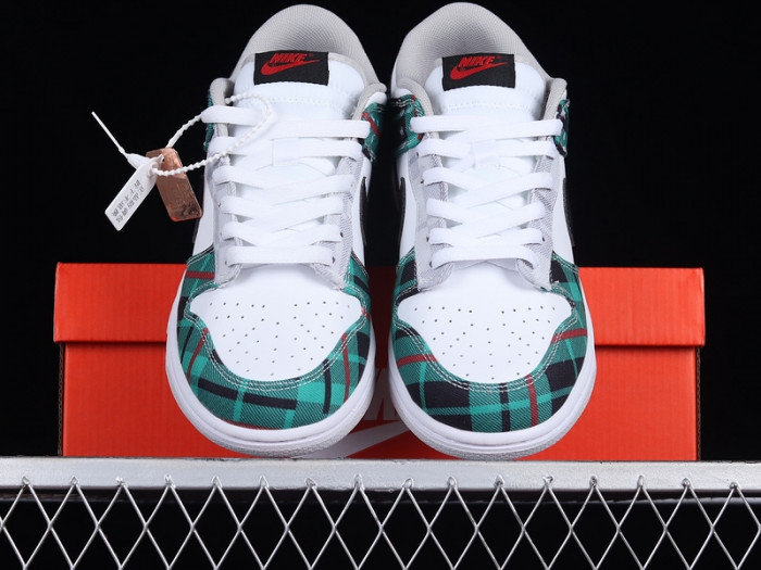 nike sb dunk low plaid dv0827-100