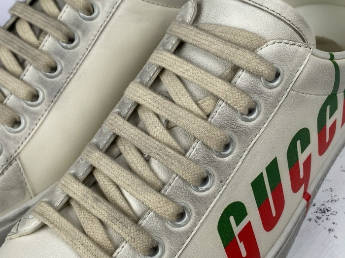 G*u*i LOW-TOP SNEAKER WHITE E1247