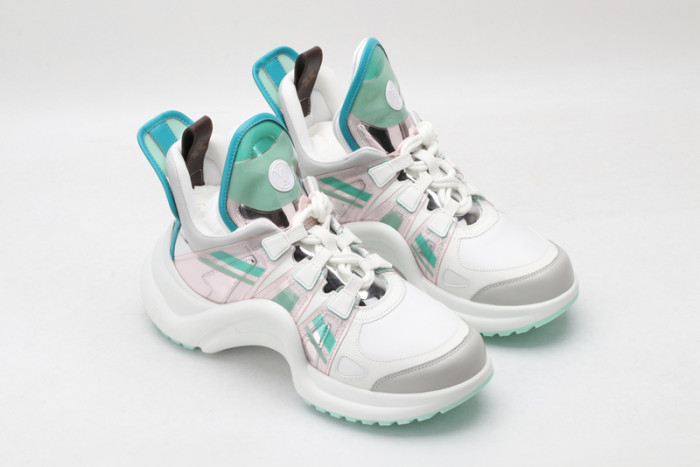 l0vt sneakers