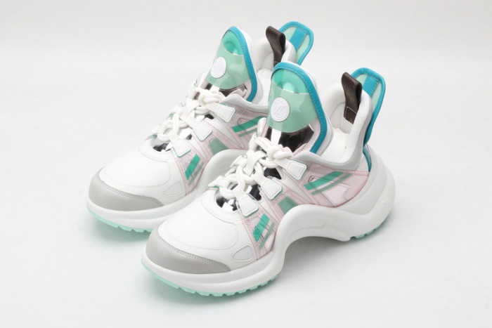 l0vt sneakers