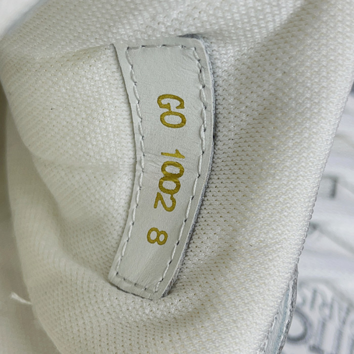 l0vt sneakers