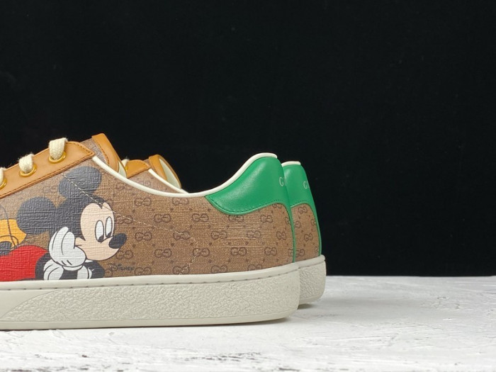 g*u*i ace embroidered low-top sneaker e2273