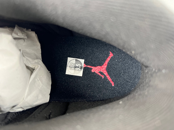 Jordan 12 Retro Flu Game (2025) 130690-002