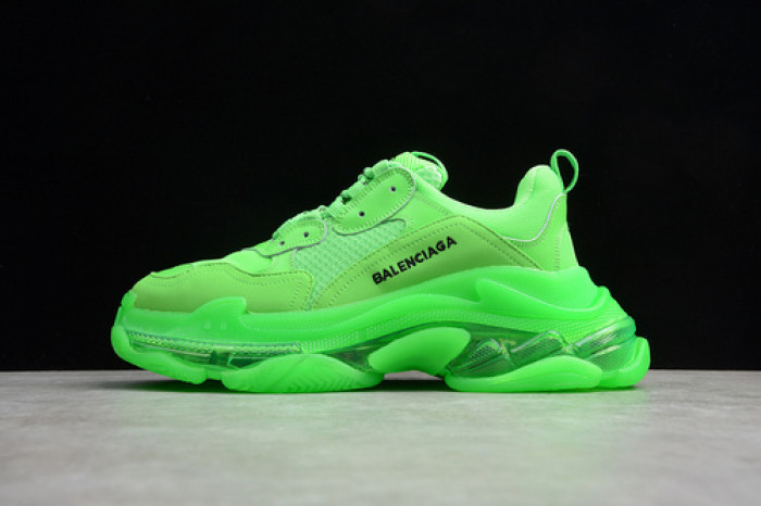 Ba*len*cia*ga triple s sneaker w09o5 7424