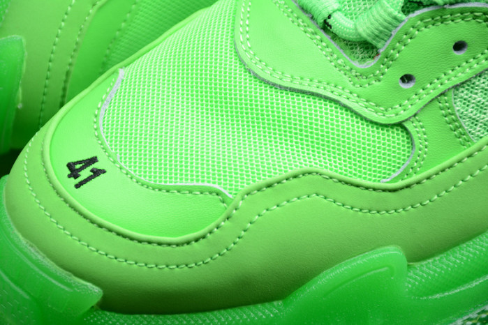 Ba*len*cia*ga triple s sneaker w09o5 7424