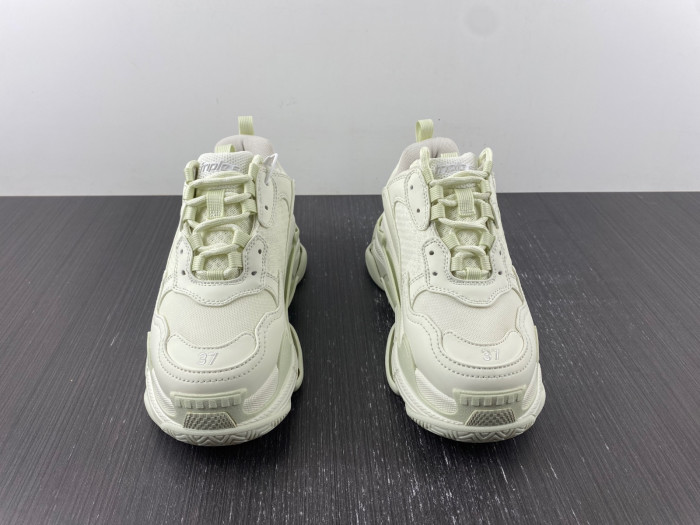 Ba*len*cia*ga Triple S SNEAKER W2CR5 9001