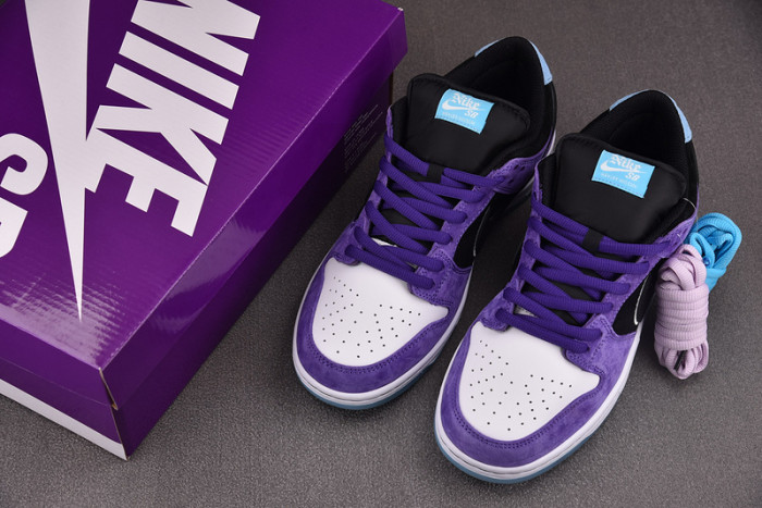 Nike SB Dunk Low Hayley Wilson HJ0513-500
