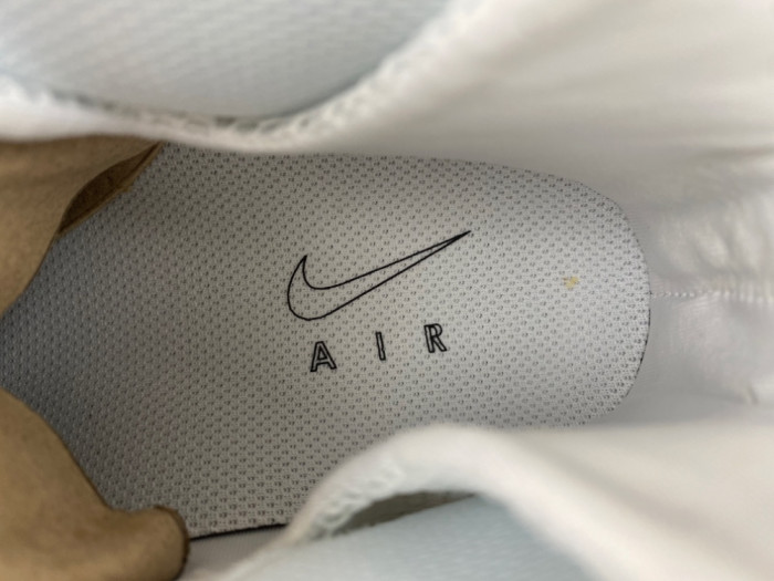 Nike Air Foamposite One Triple White HJ5195-100