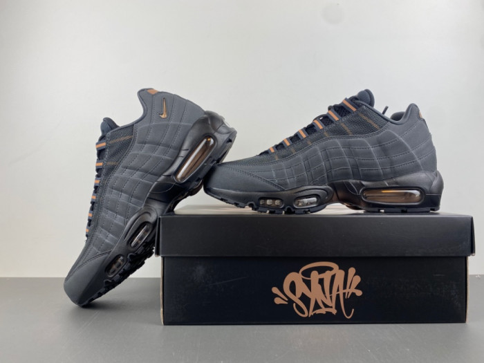 Central Cee × Nike Air Max 95 Black HQ6457-001