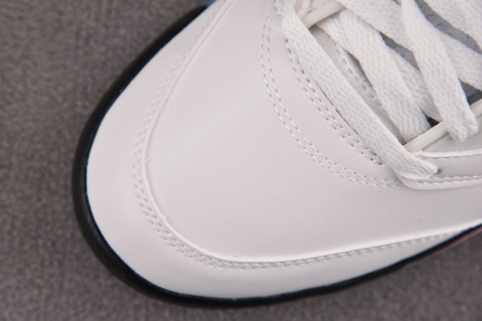 Air Jordan "35th Anniversary" HQ7978-102