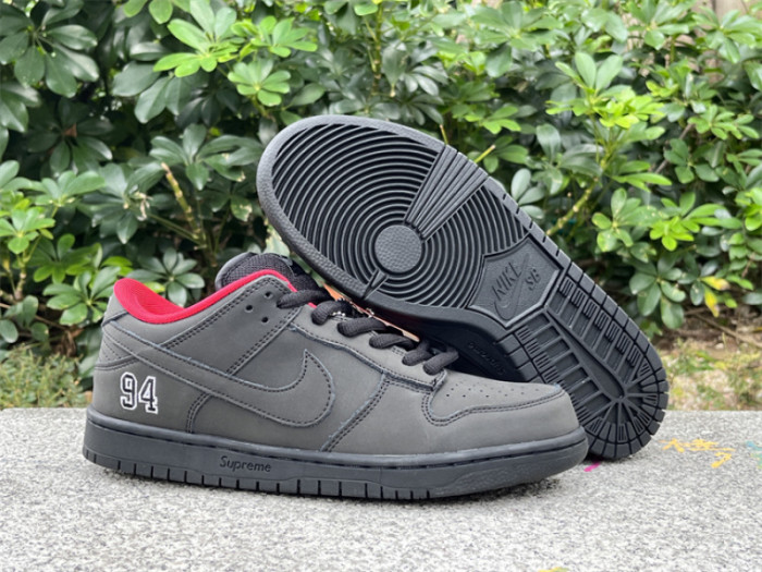S*prem* x S*p*e x Nike Dunk SB DUNK LOW PRO OGQS HQ8487-011