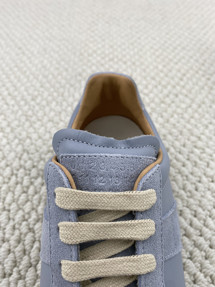 ma*s*n Ma*i*la sneakers