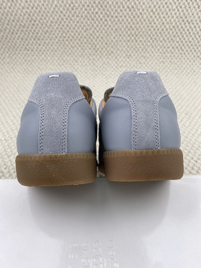 ma*s*n Ma*i*la sneakers