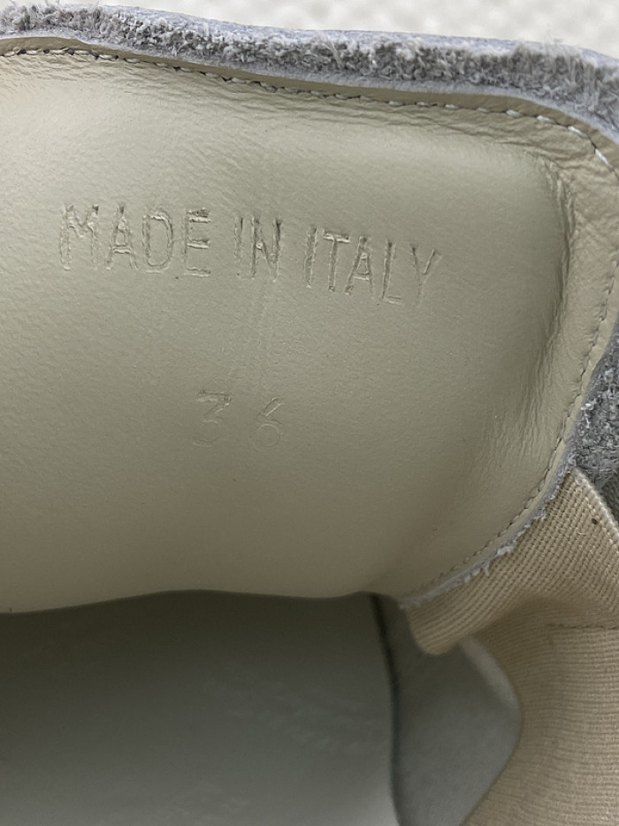 ma*s*n Ma*i*la sneakers