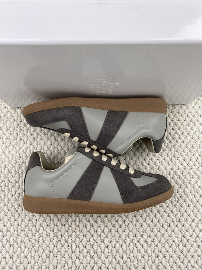 ma*s*n Ma*i*la sneakers