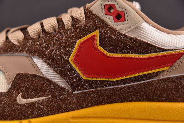 Nike Air Max 1 Low Poly Donkey Kong HV5776-200