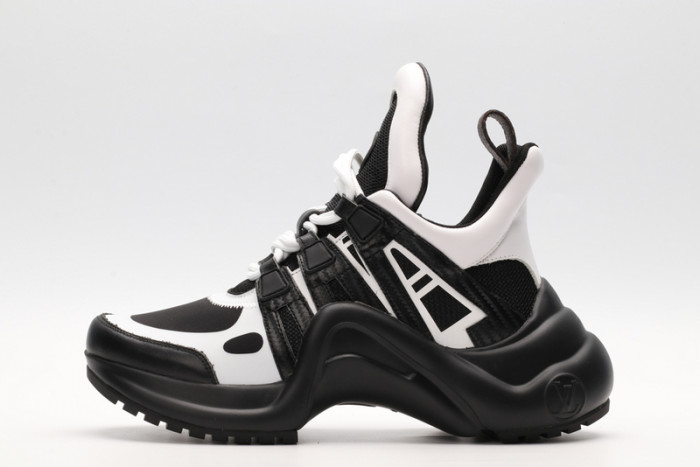 l0vt sneakers