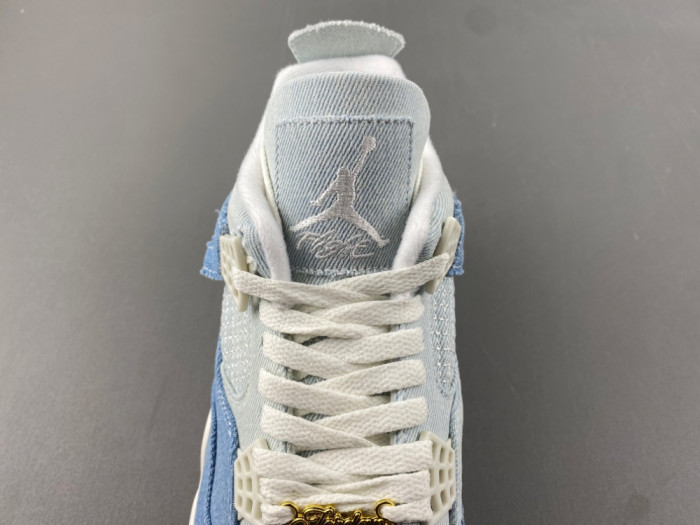 Air Jordan 4 Denim "Worn Blue” IB6716-100