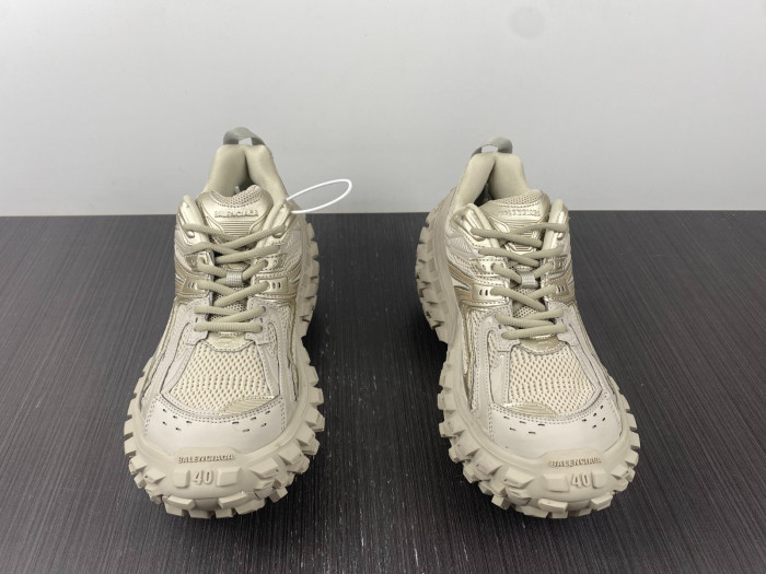 Ba*len*cia*ga defender trainers w2ra6 9700
