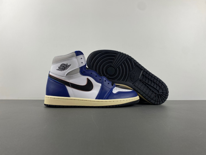 Air Jordan 1 High OG Rare Air “Deep Royal Blue” DZ5485-100