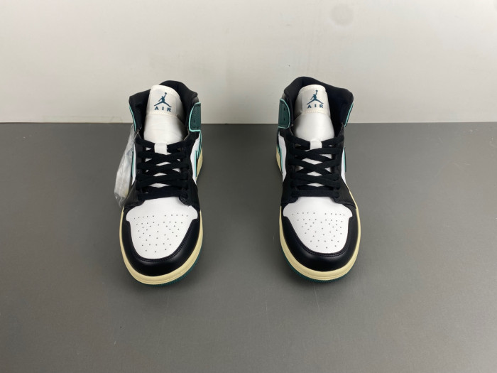 air jordan 1 mid wmns fq7818-100