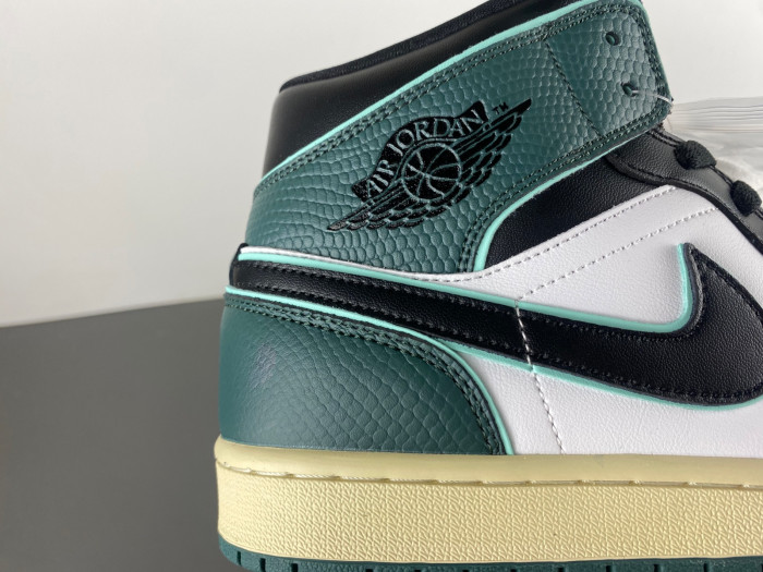 air jordan 1 mid wmns fq7818-100