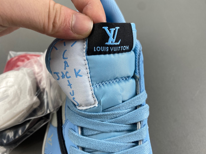 Travis Scott x Air Jordan DM7866-107
