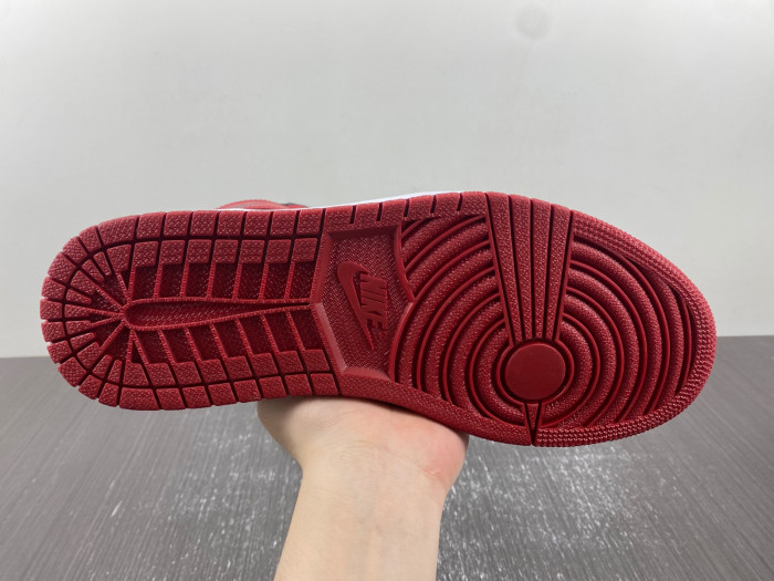 air jordan 1 retro high “banned” 432001-001