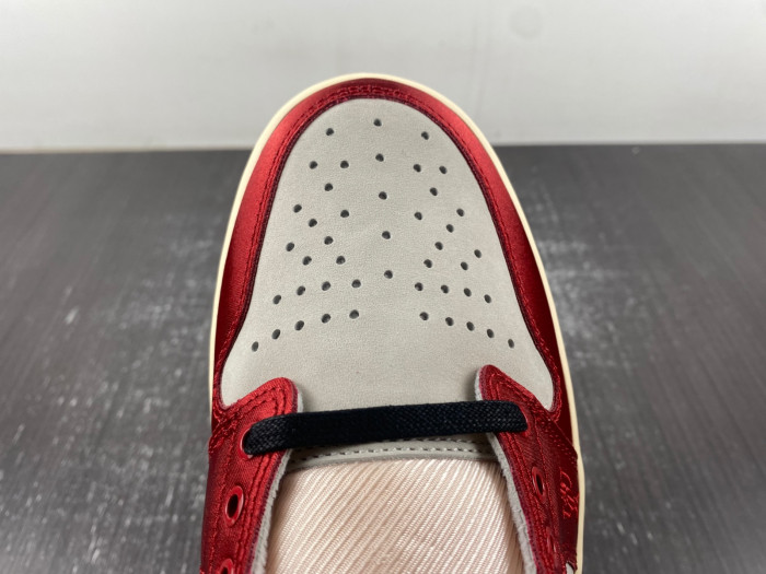 trophy room x air jordan 1 low og “away” fn0432-100