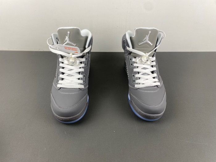 Jordan 5 Retro 