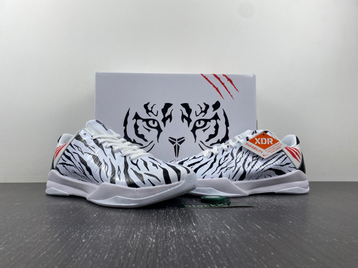 nike kobe 5 zebra db4796-556