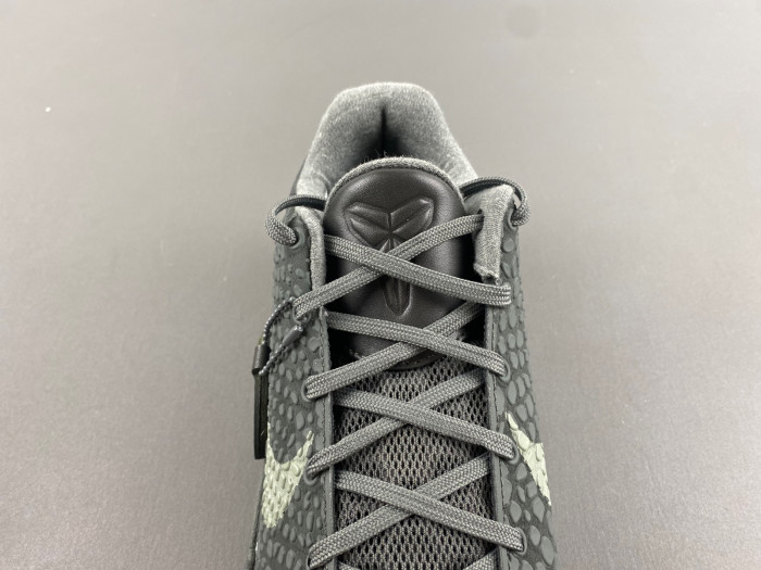 zoom kobe 869457-007