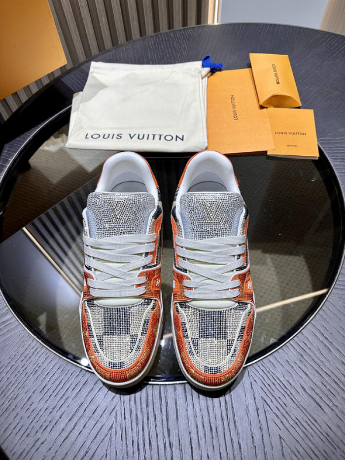 l0vt sneakers