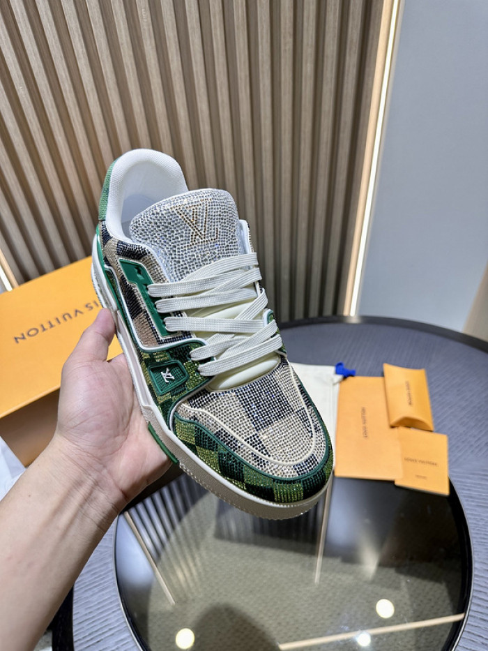 l0vt sneakers