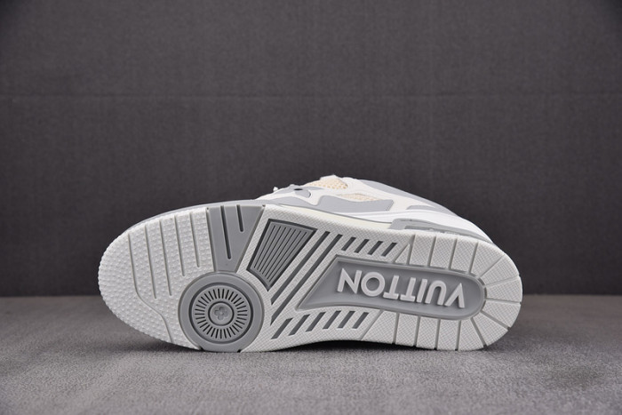 l0vt sneakers