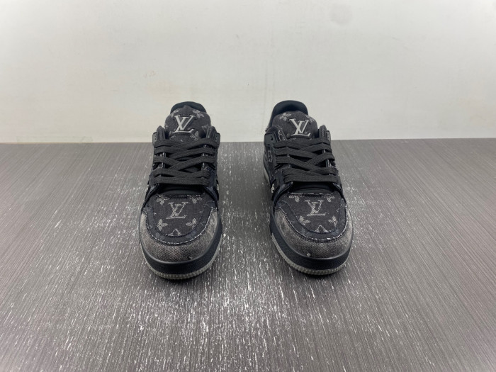 l0vt sneakers