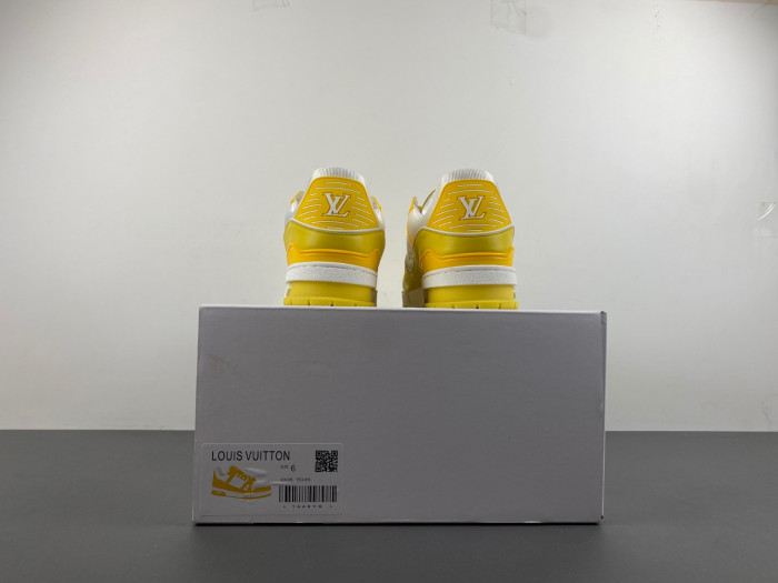 l0vt sneakers