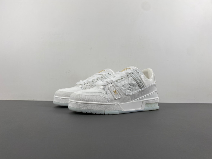 l0vt sneakers