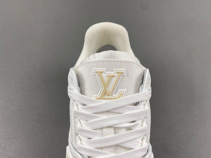l0vt sneakers
