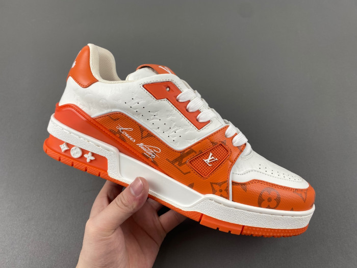 l0vt sneakers