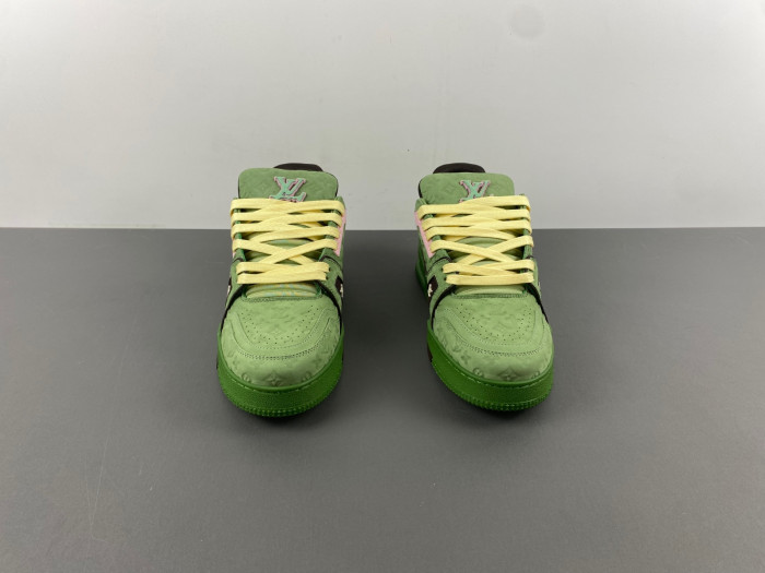 l0vt sneakers