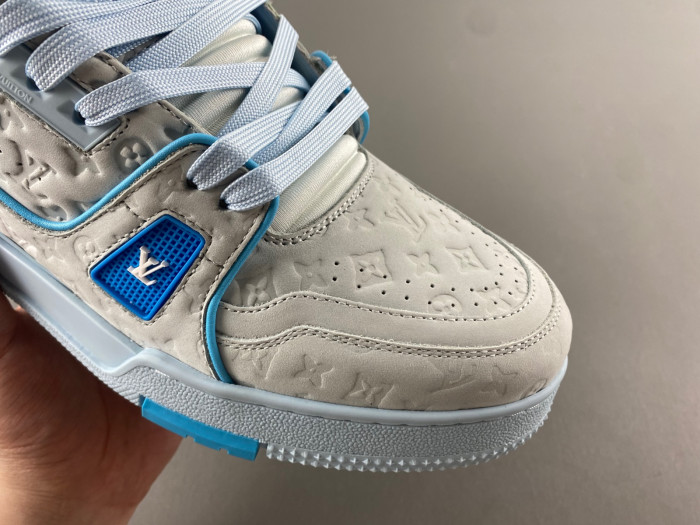l0vt sneakers