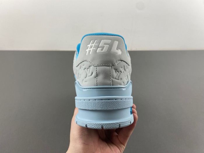 l0vt sneakers