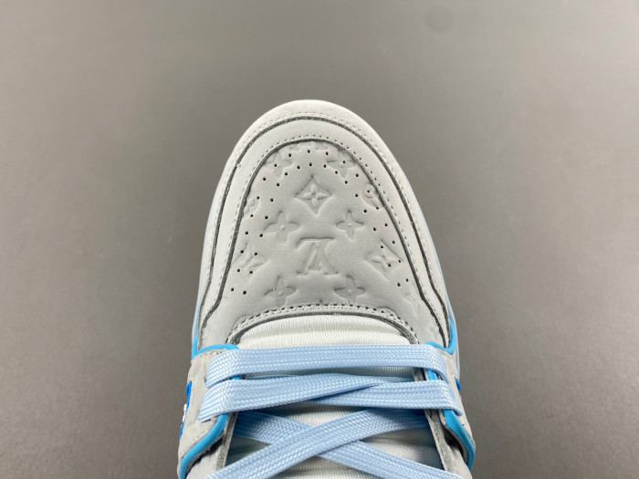 l0vt sneakers