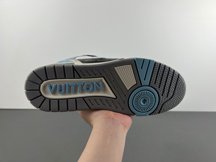 l0vt sneakers