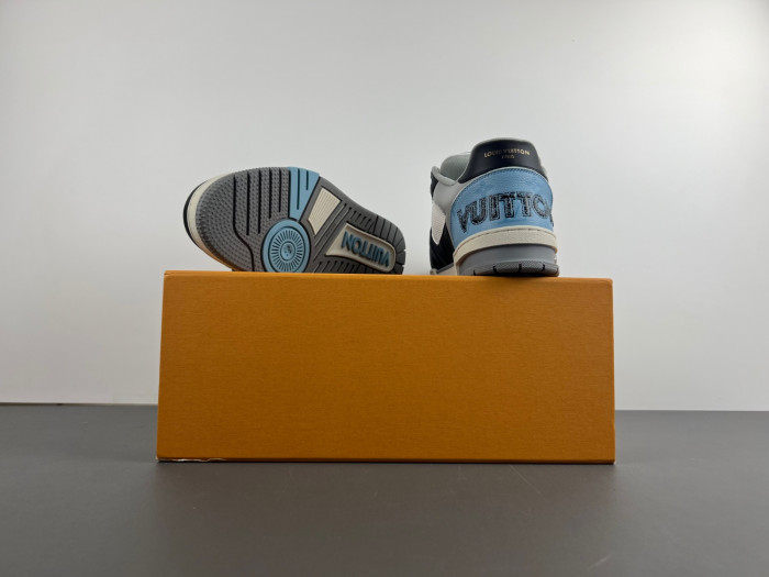 l0vt sneakers
